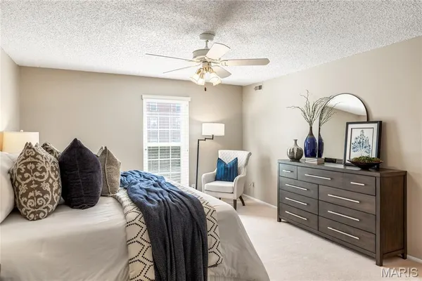 $199,000 | 14443 Bantry Lane, Unit 24, Chesterfield, MO 63017