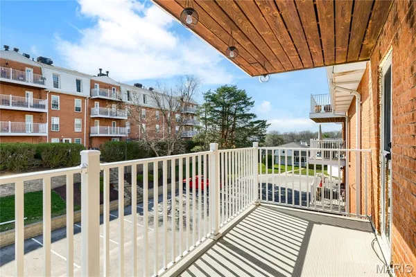 $199,000 | 14443 Bantry Lane, Unit 24, Chesterfield, MO 63017