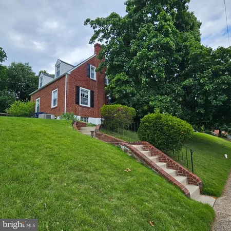 $3,400 | 165 Race Street, Ambler, PA 19002
