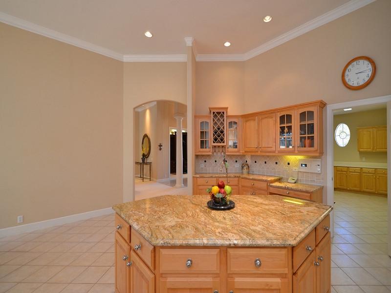 4398 Stonebridge Road Destin, FL 32541 - Photo 20 of 115 KITCHEN ISLAND