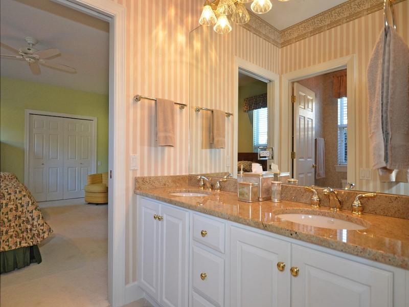 4398 Stonebridge Road Destin, FL 32541 - Photo 41 of 115 JACK AND JILL BATHROOM