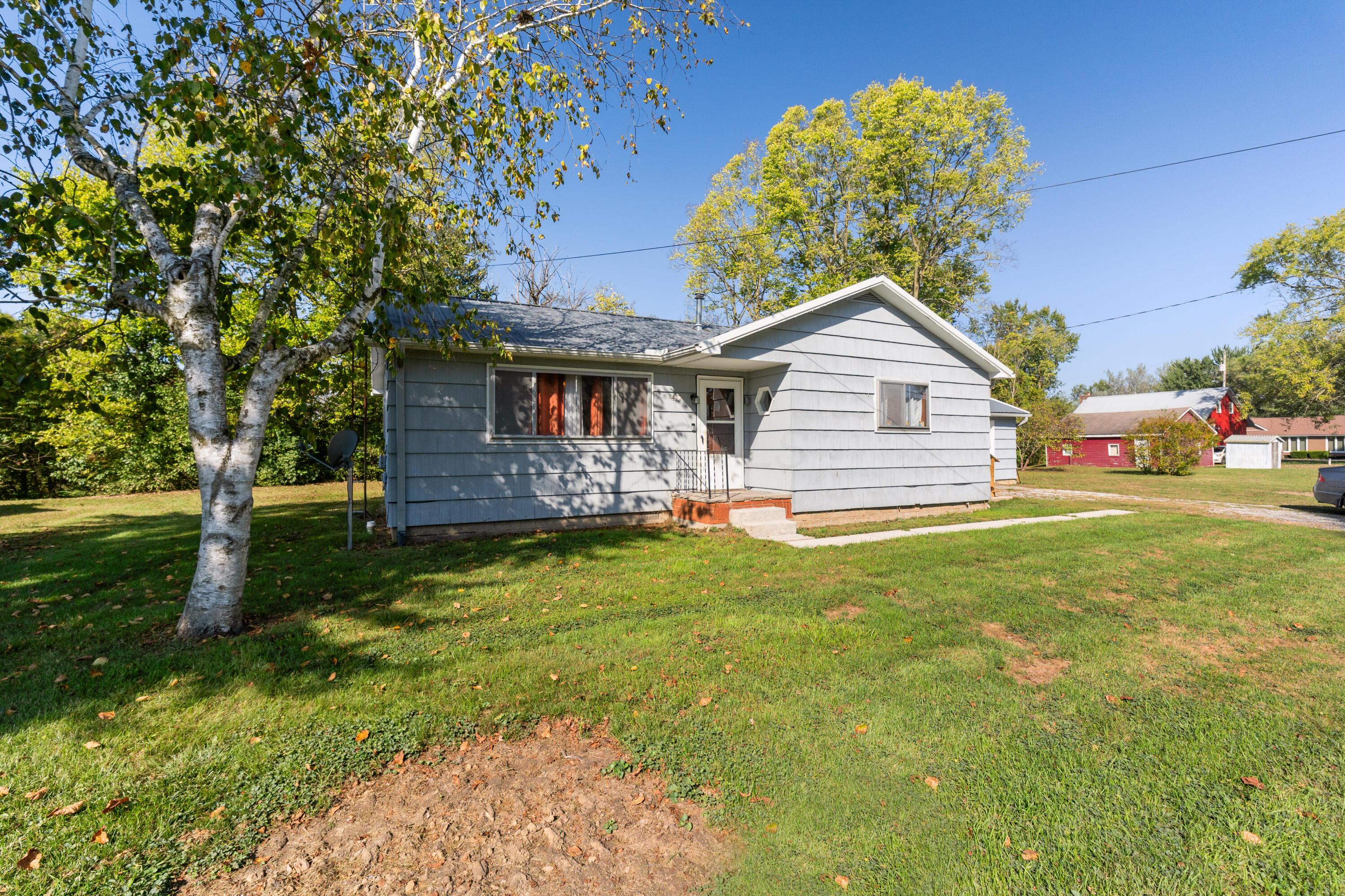 417 North Front Street La Rue, OH 43332 - Photo 2 of 20 417 n front st (Exterior)-2