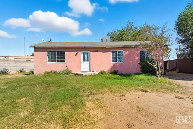 $229,900 | Undisclosed Address, Shafter, CA 93263