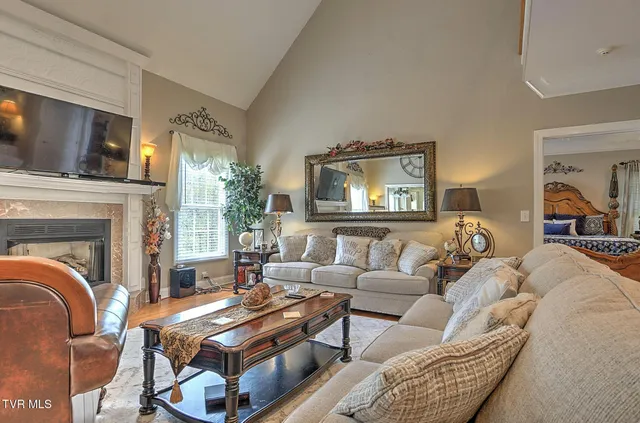 $3,900 | 128 Southridge Drive, Unit 155, Blountville, TN 37617