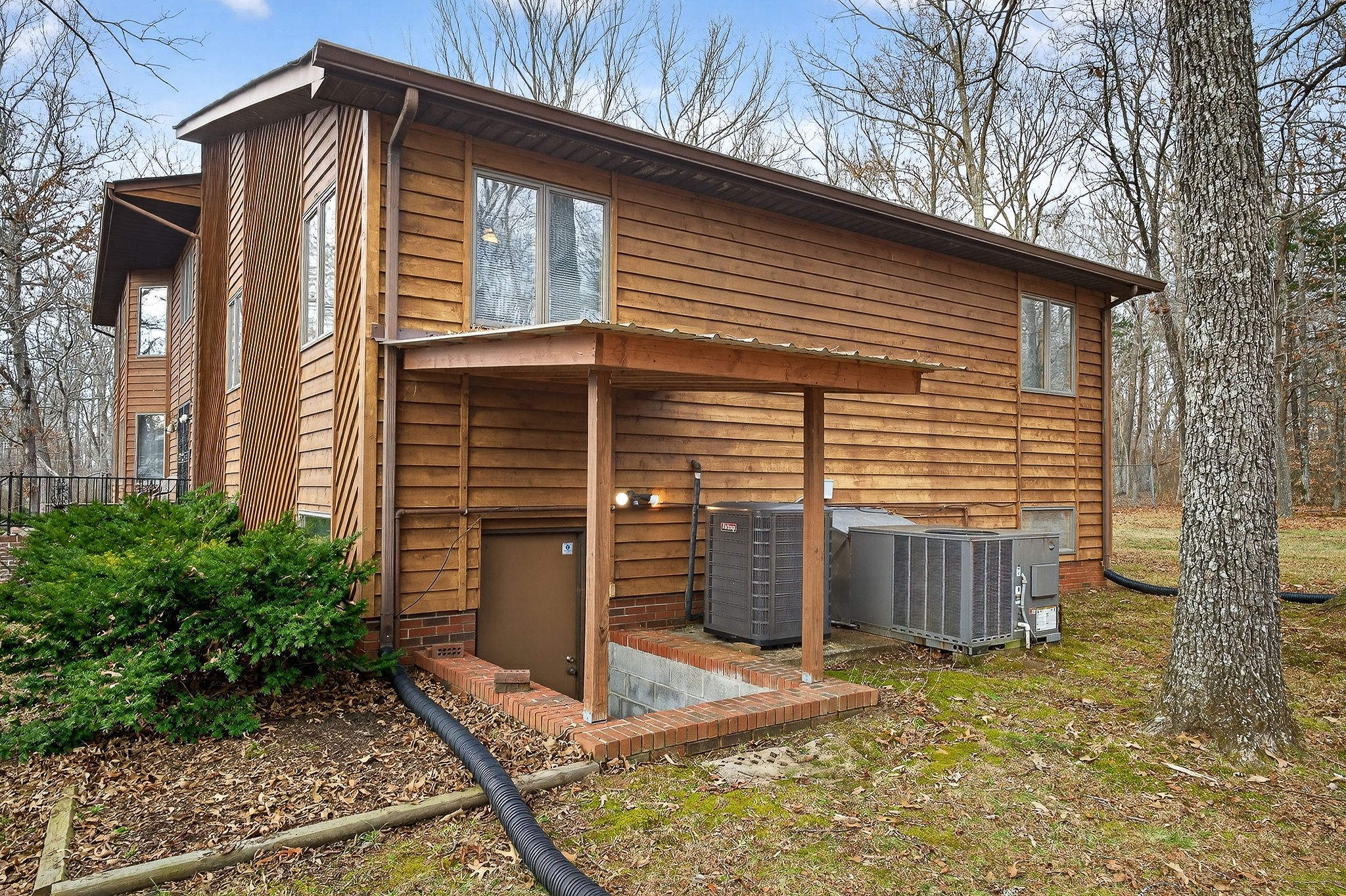 313 Big Rock Road Smithville, TN 37166 - Photo 5 of 35