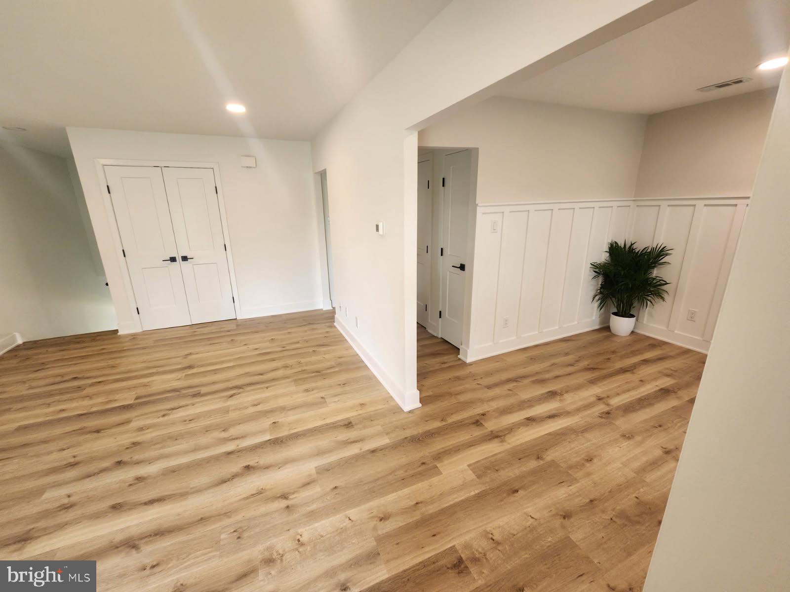 1155 York Rd., Unit B11 Warminster, PA 18974 - Photo 4 of 22 Gallery Image 4