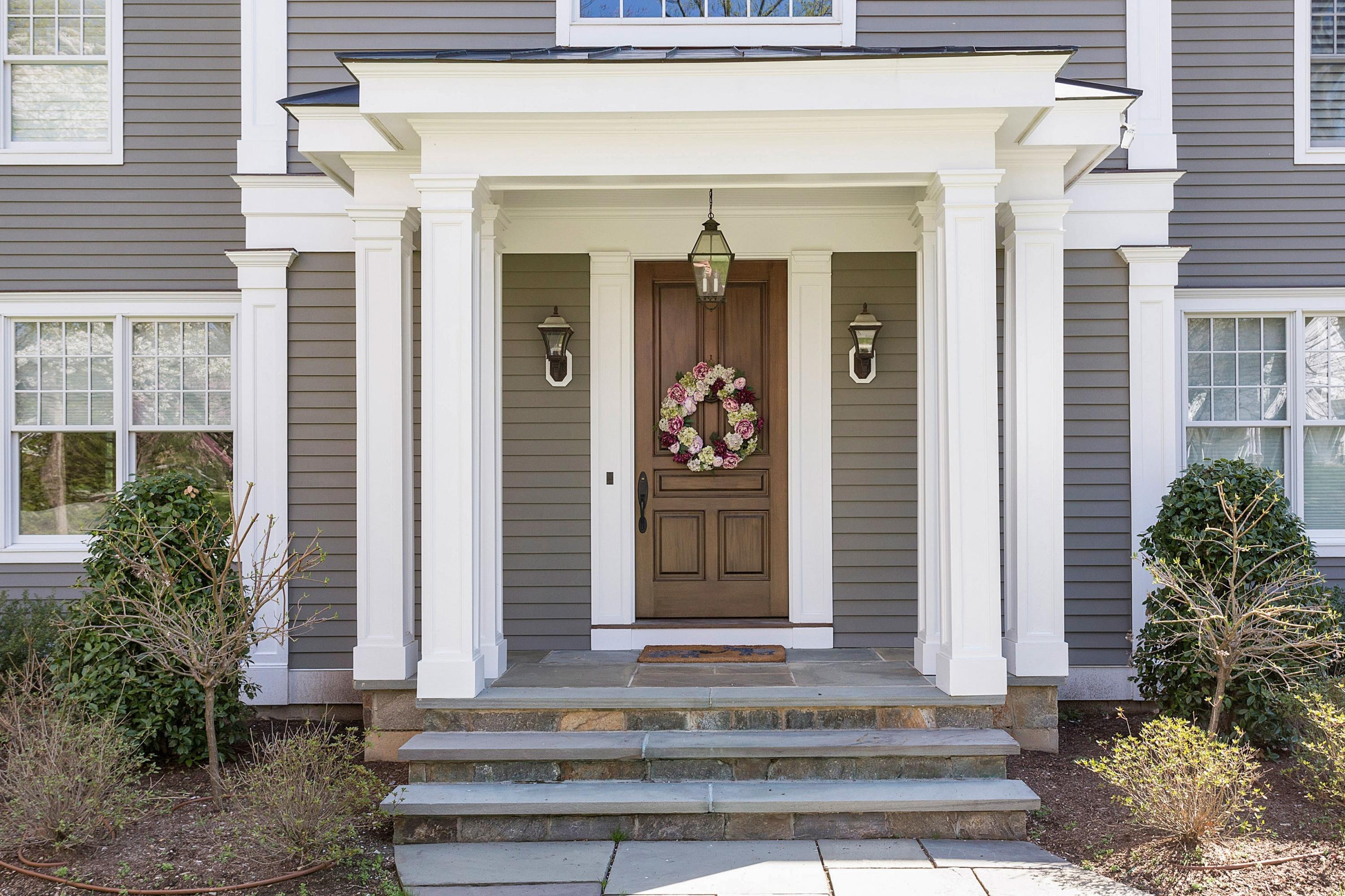 5 Old Parish Road Darien, CT 06820 - Photo 3 of 40 a front view of a house