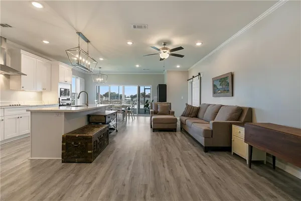 $259,000 | 4961 John Street, Barataria, LA 70036