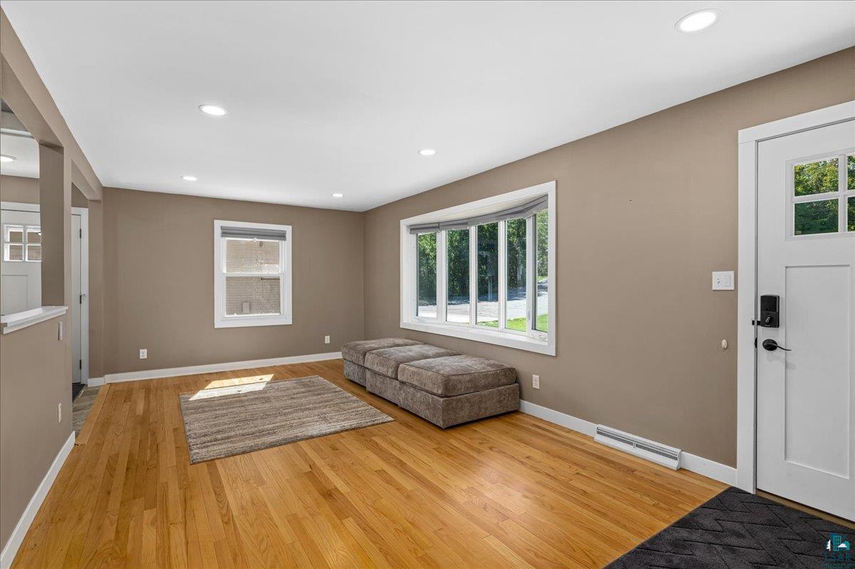 3751 Martin Road Duluth, MN 55803 - Photo 7 of 43