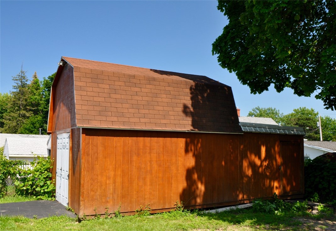 82 Alpha Street Rochester, NY 14612 - Photo 23 of 35