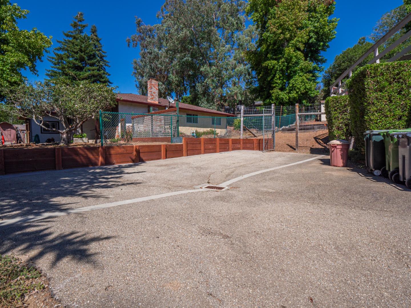 2759 Valencia Road Aptos, CA 95003 - Photo 53 of 56 Gallery Image 53