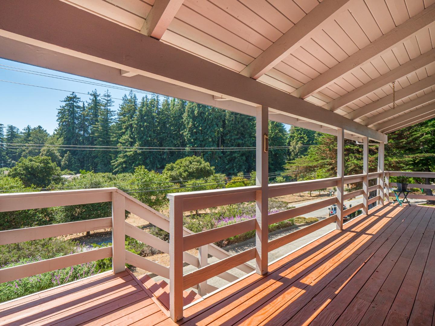 2759 Valencia Road Aptos, CA 95003 - Photo 6 of 56 Gallery Image 6
