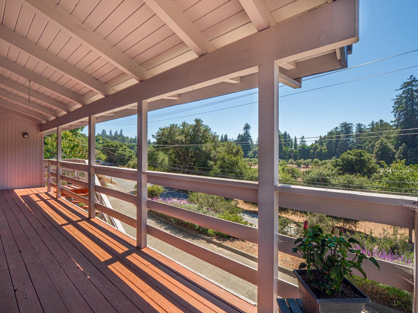 2759 Valencia Road Aptos, CA 95003 - Photo 7 of 56 Gallery Image 7