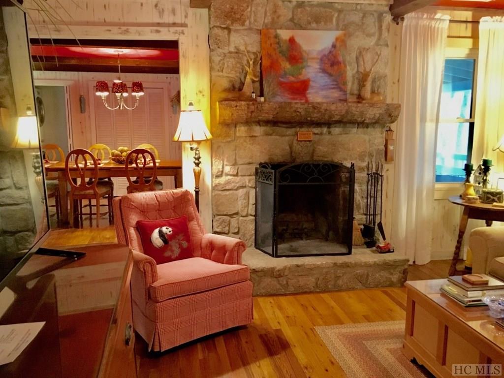 127 View Point Road Highlands, NC 28741 - Photo 6 of 18 Gallery Image 6