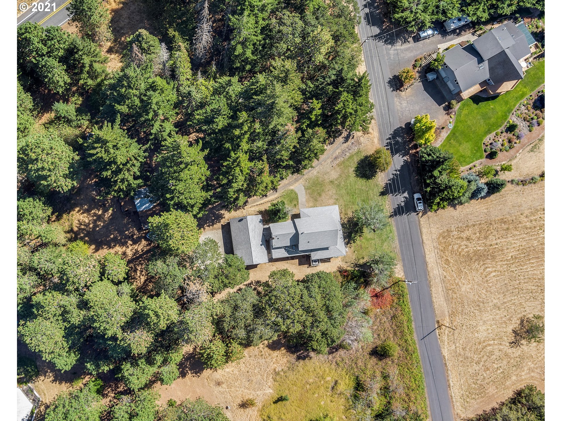 150 Southwest Eyrie Road White Salmon, WA 98672 - Photo 32 of 32 Gallery Image 32