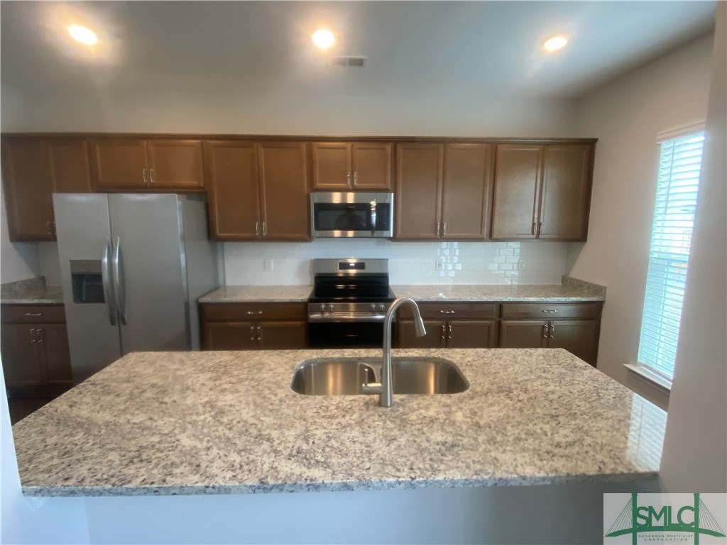 10 Cantata Circle Pooler, GA 31322 - Photo 4 of 26