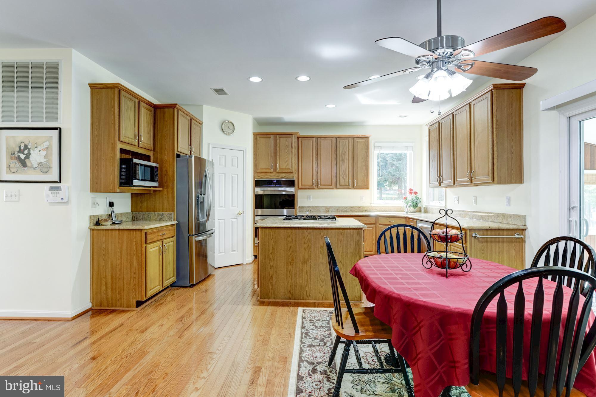 605 Havenhill Road Edgewater, MD 21037 - Photo 13 of 62 With a Breakfast Area