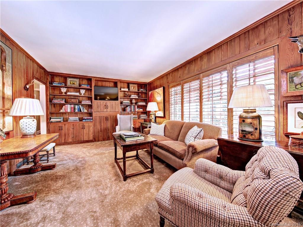 1100 Bolling Road Charlotte, NC 28207 - Photo 11 of 24 Gallery Image 11