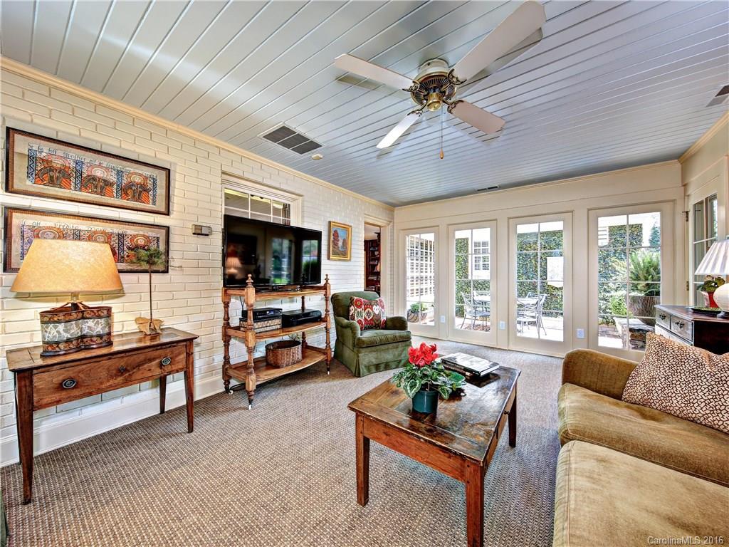 1100 Bolling Road Charlotte, NC 28207 - Photo 18 of 24 Gallery Image 18