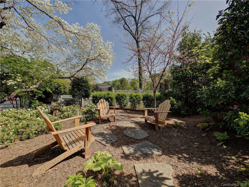 1100 Bolling Road Charlotte, NC 28207 - Photo 22 of 24 Gallery Image 22