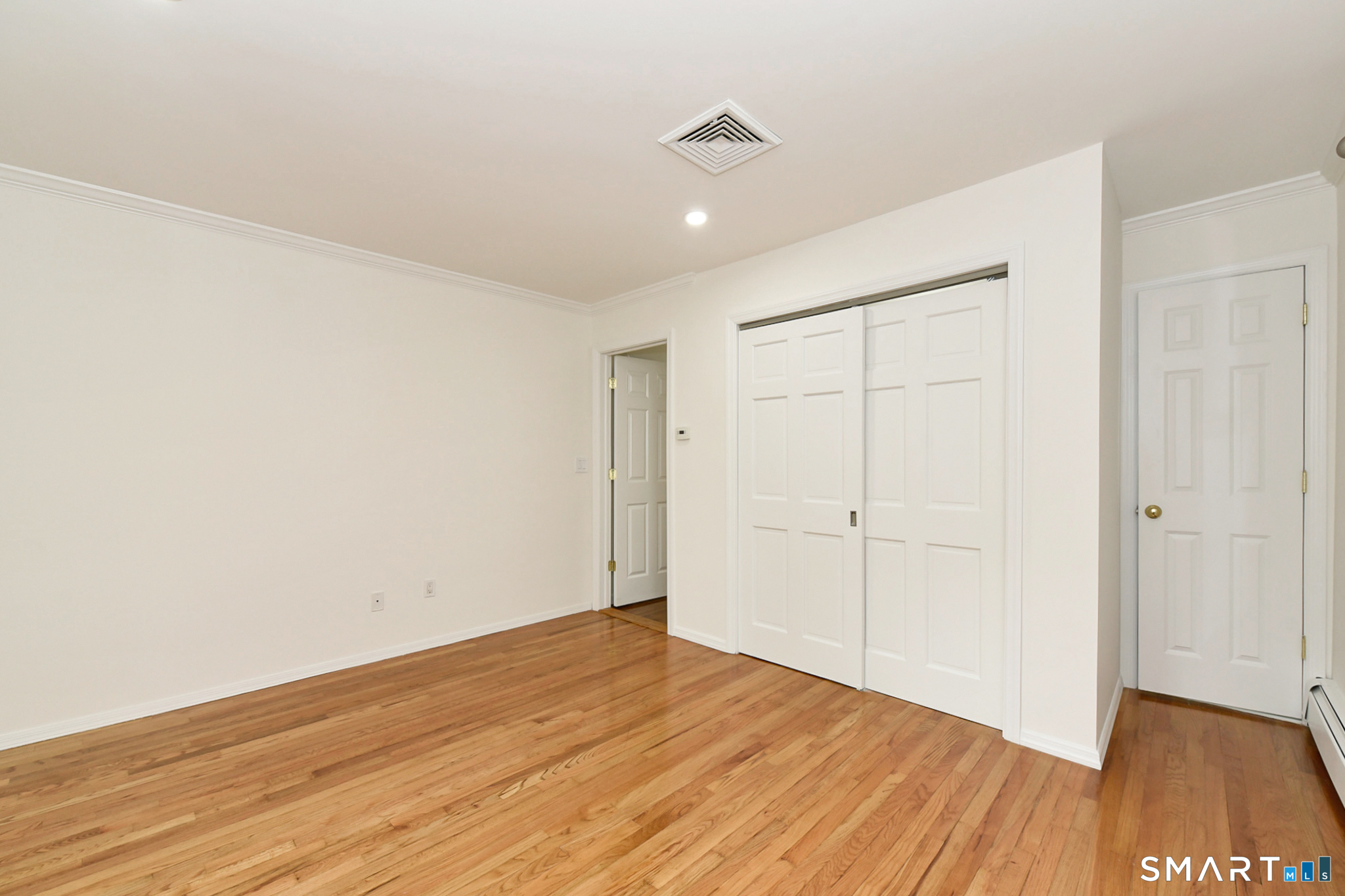 17 Grey Hollow Road Norwalk, CT 06850 - Photo 14 of 39
