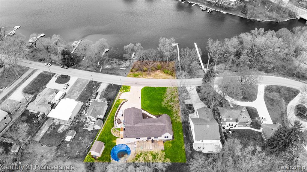 6591 Windiate Road Clarkston, MI 48346 - Photo 10 of 44