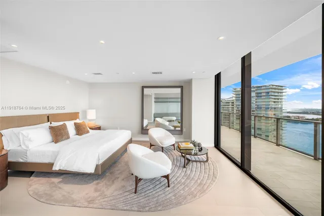 $16,000,000 | 500 Alton Road, Unit 3402 03, Miami Beach, FL 33139