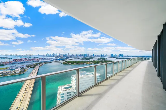 $16,000,000 | 500 Alton Road, Unit 3402 03, Miami Beach, FL 33139