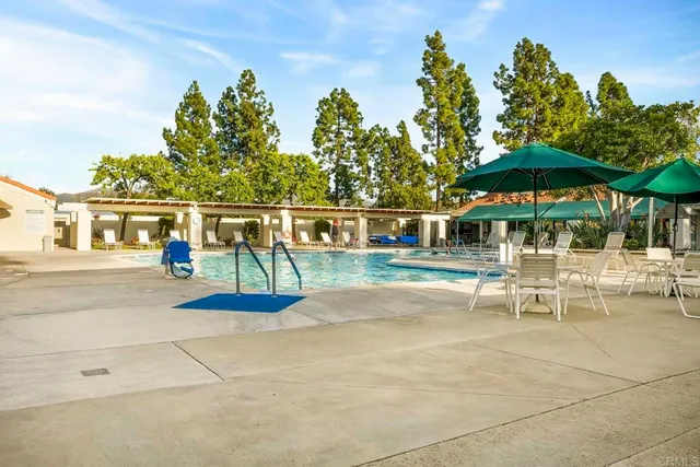 $799,000 | 18023 Avenida Alozdra, San Diego, CA 92128