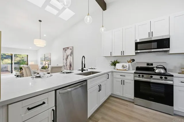 $799,000 | 18023 Avenida Alozdra, San Diego, CA 92128