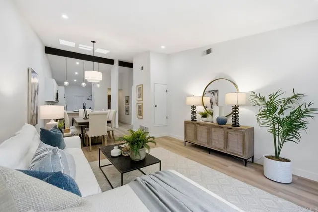 $799,000 | 18023 Avenida Alozdra, San Diego, CA 92128