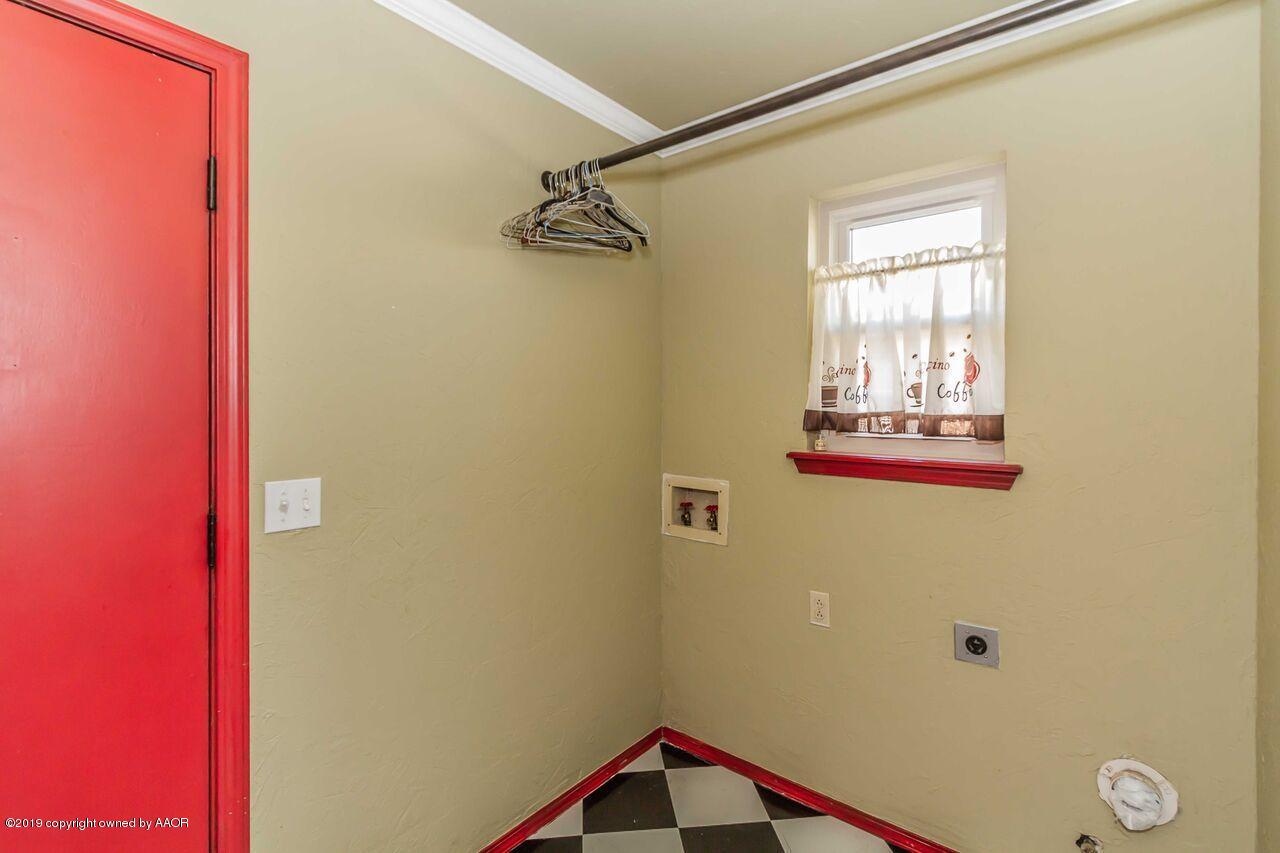5337 Whitney Lane Amarillo, TX 79110 - Photo 20 of 32