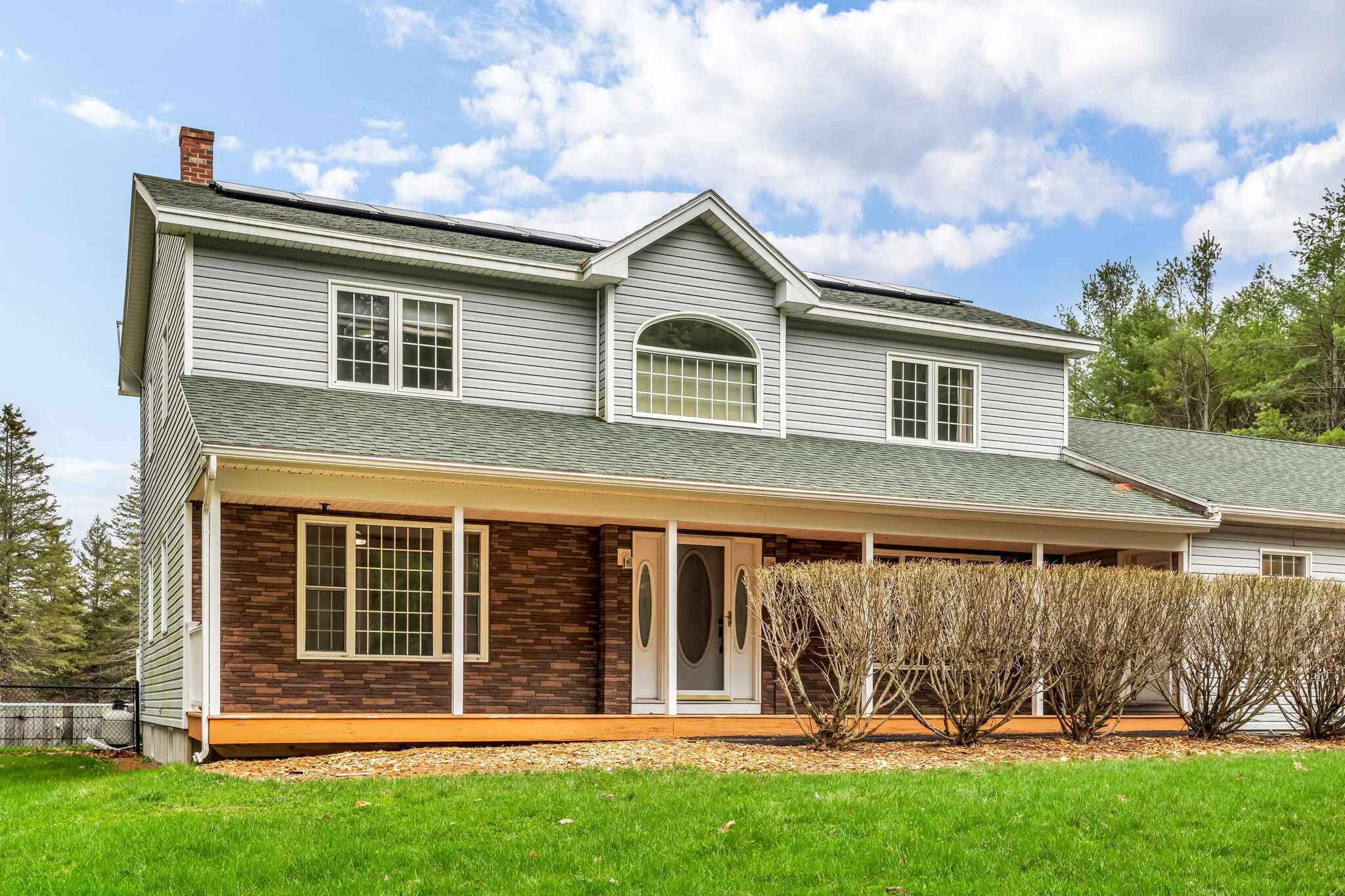 2-web-or-mls-201-sawyer-rd