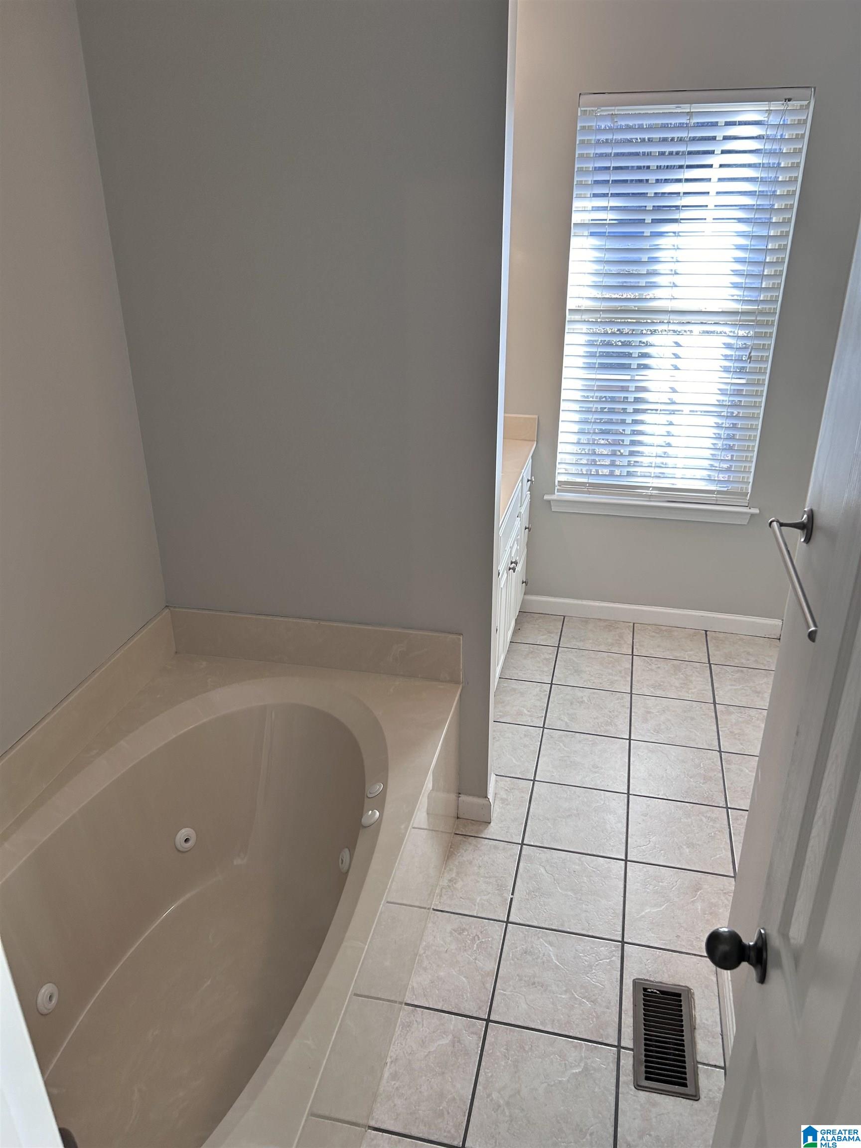 2724 Snow Rogers Road Gardendale, AL 35071 - Photo 12 of 21