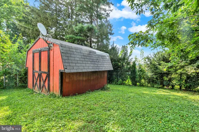 $59,900 | 2 Windsor Acres, Windsor, PA 17366