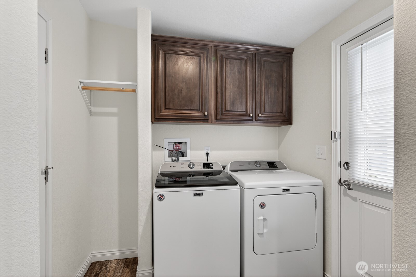 1725 242nd Street Southeast, Unit 203 Bothell, WA 98021 - Photo 12 of 27