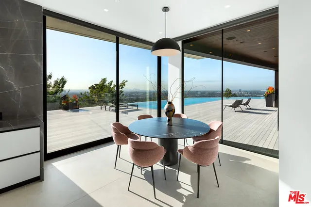 $23,500,000 | 8116 Laurel View Drive, Los Angeles, CA 90069