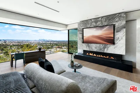 $23,500,000 | 8116 Laurel View Drive, Los Angeles, CA 90069