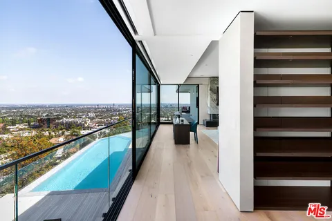 $23,500,000 | 8116 Laurel View Drive, Los Angeles, CA 90069