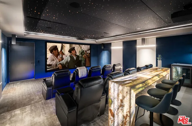 $23,500,000 | 8116 Laurel View Drive, Los Angeles, CA 90069