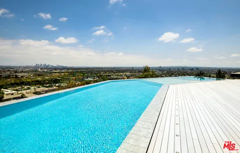 $23,500,000 | 8116 Laurel View Drive, Los Angeles, CA 90069