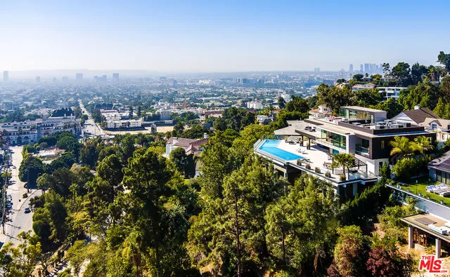 $23,500,000 | 8116 Laurel View Drive, Los Angeles, CA 90069