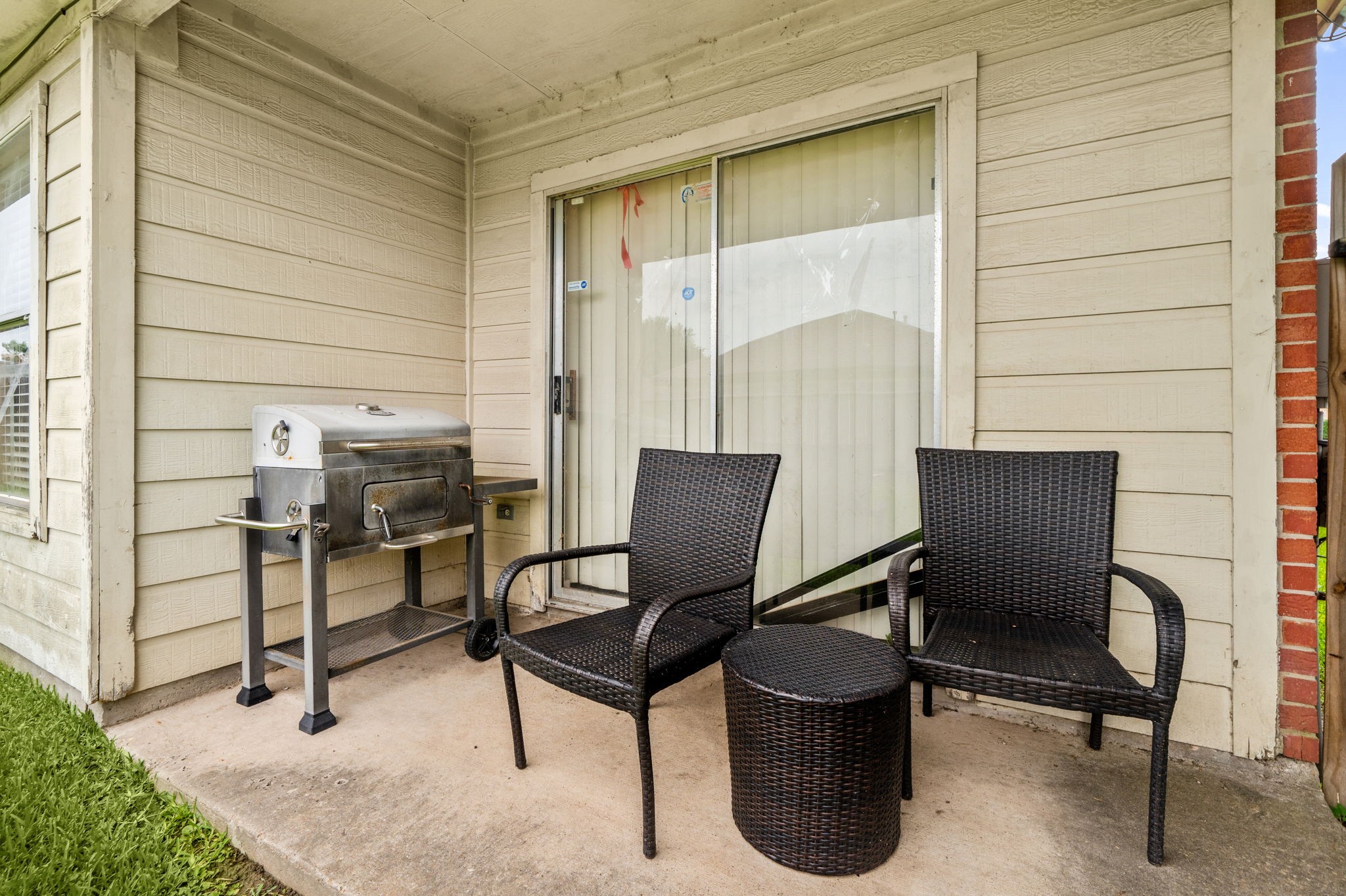 16602 Lazy Ridge Road Houston, TX 77053 - Photo 12 of 16 Small patio to enjoy the outdoors