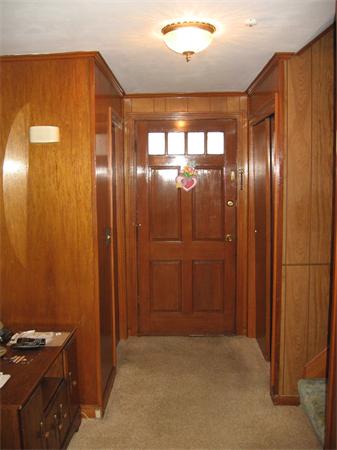 19 Flint Locke Road Randolph, MA 02368 - Photo 4 of 20 Gallery Image 4