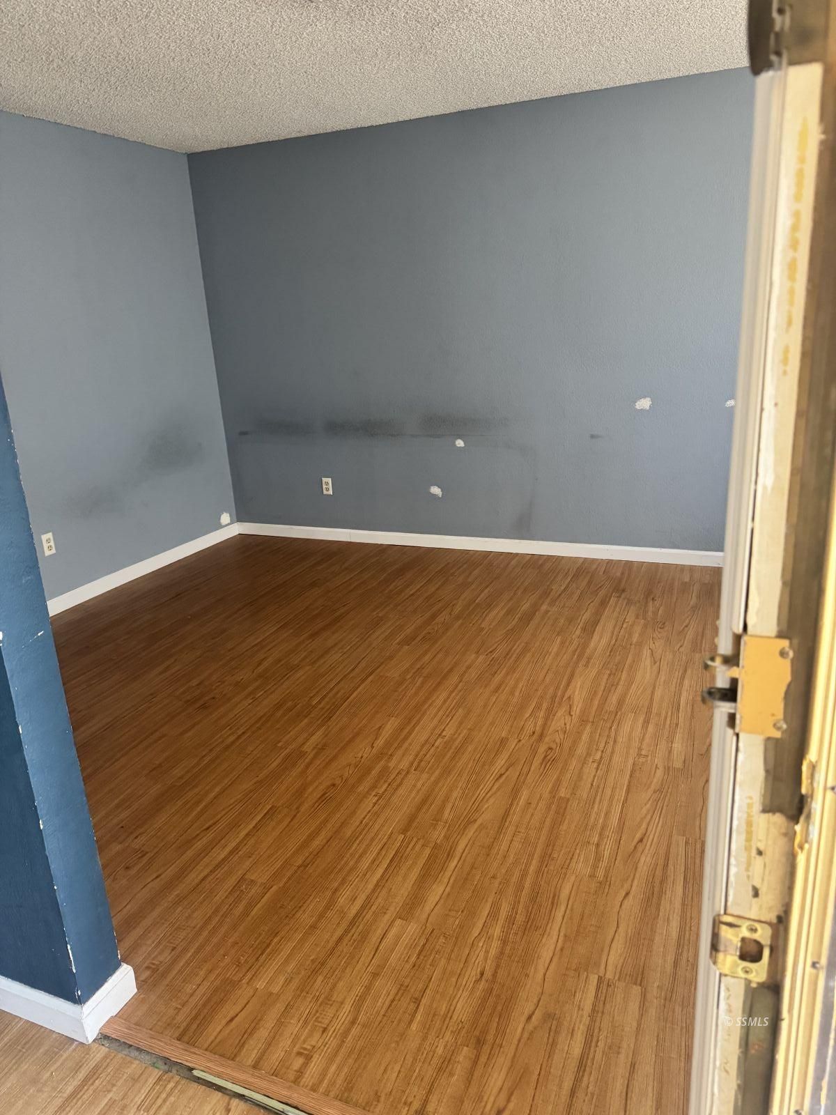 205 East Benson Avenue Ridgecrest, CA 93555 - Photo 5 of 10 Gallery Image 5