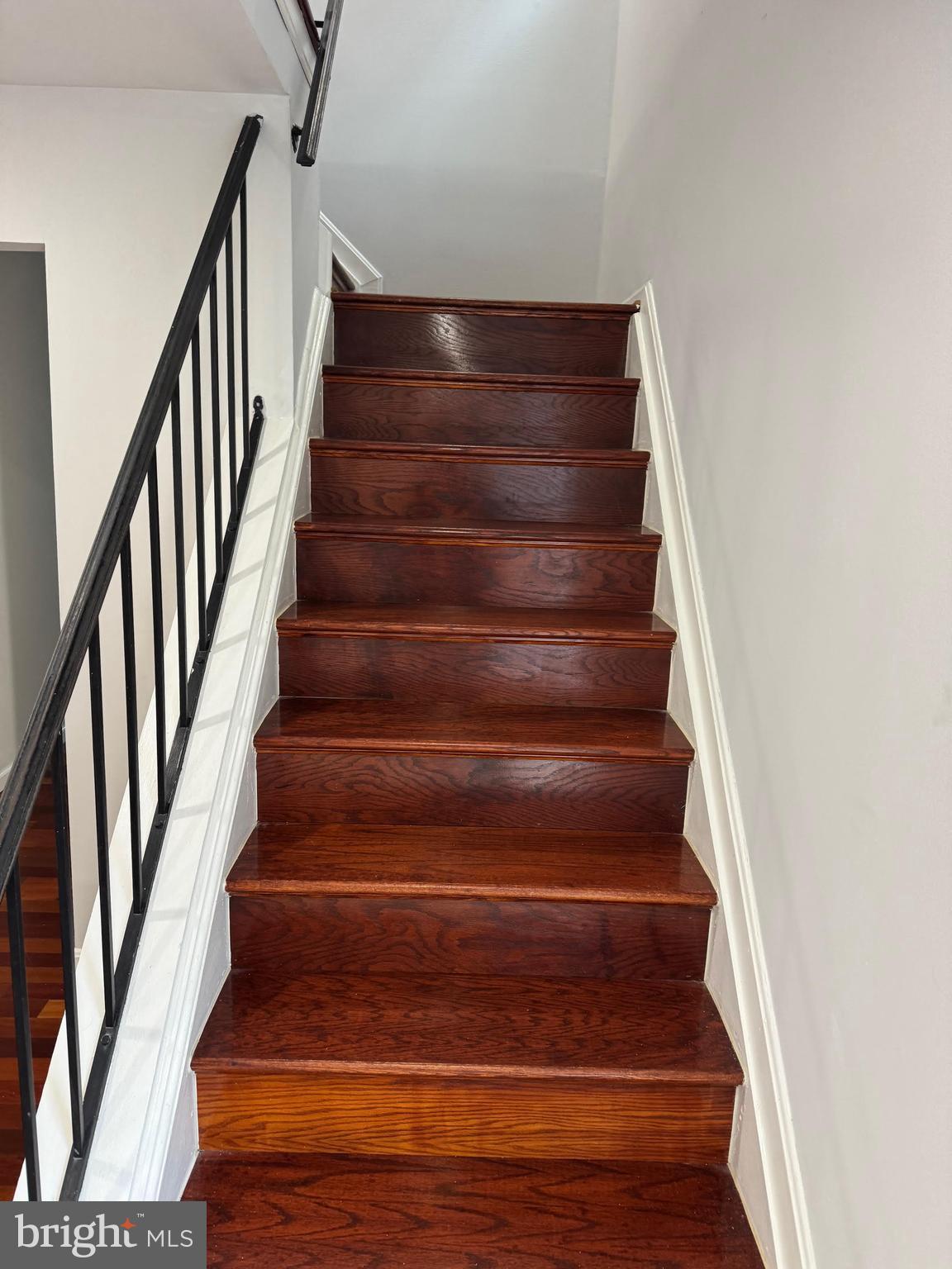 8580 Tyrolean Way Springfield, VA 22153 - Photo 23 of 63 Stairs go up