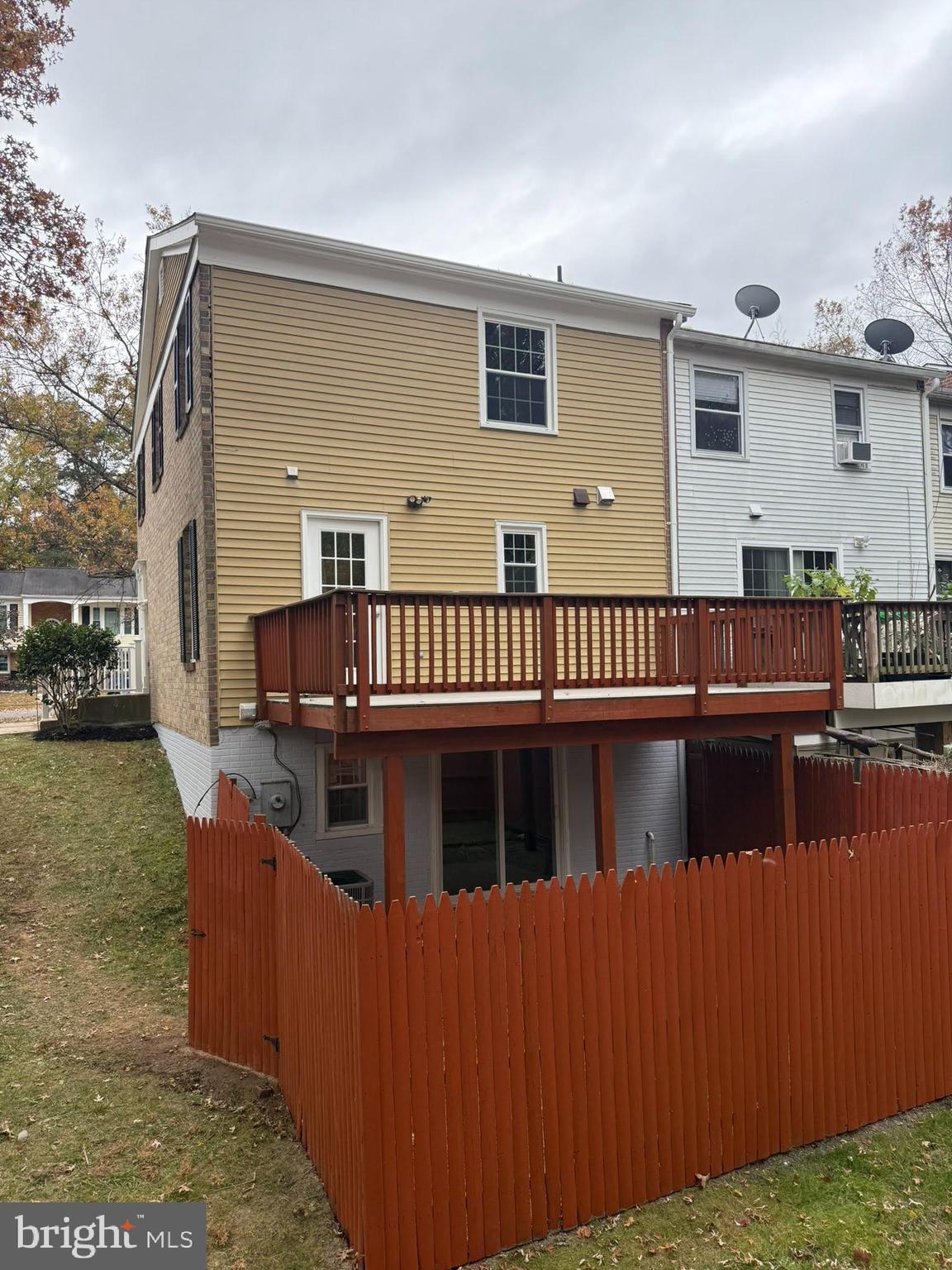 8580 Tyrolean Way Springfield, VA 22153 - Photo 5 of 63 a view of a house with a balcony