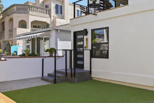 $2,995,000 | 811-13 Balboa Court, San Diego, CA 92109