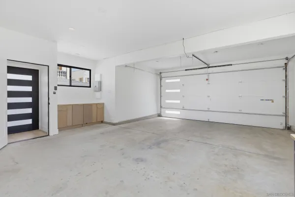 $2,995,000 | 811-13 Balboa Court, San Diego, CA 92109