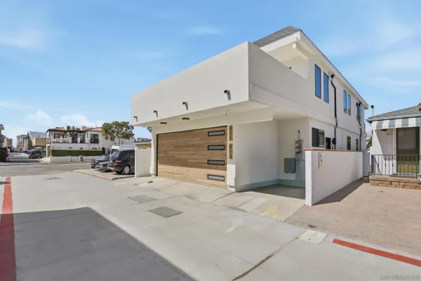 $2,995,000 | 811-13 Balboa Court, San Diego, CA 92109